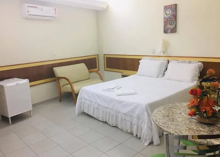 Vinds Plaza Hotel